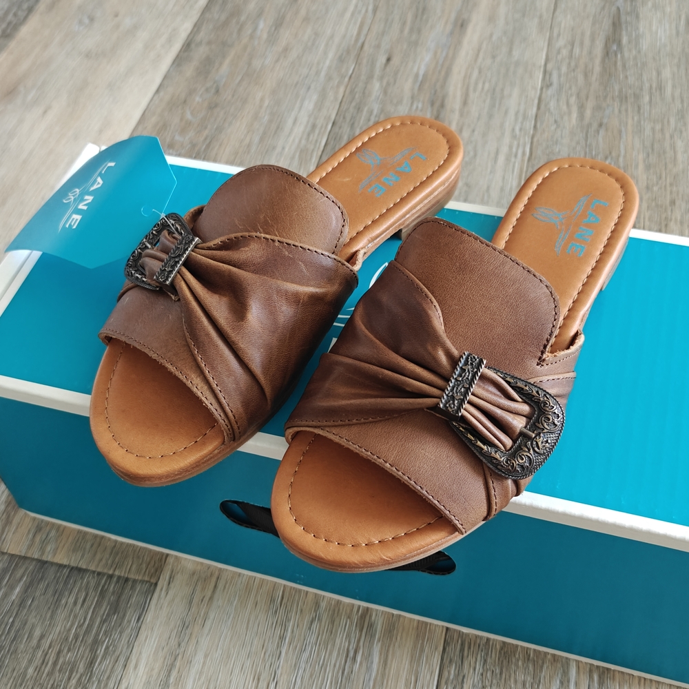 NIB Lane Boot Co Pony Up Sandal In Desert Clay Size 6.5